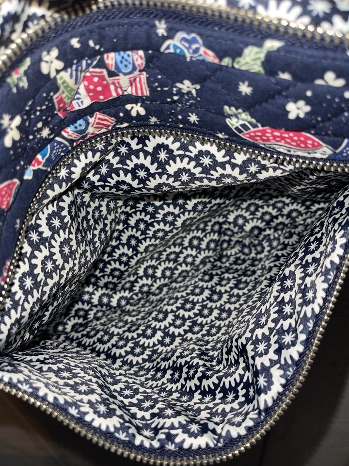 Vera Bradley Holiday Owls Triple Zip Hipster Blue Crossbody Bag EBay vera-bradley-holiday-owls-triple-zip-hipster-blue-crossbody-bag-ebay