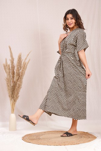Light black Color Block Print Maxi Good Sleep Kaftan Made of 100% Cotton kaftan - Picture 4 of 10