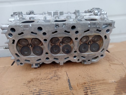 2008 2009 2010 2011 2012 2013 INFINITI G37X  VQ37VHR CYLINDER HEAD FRONT RIGHT  - Picture 7 of 11