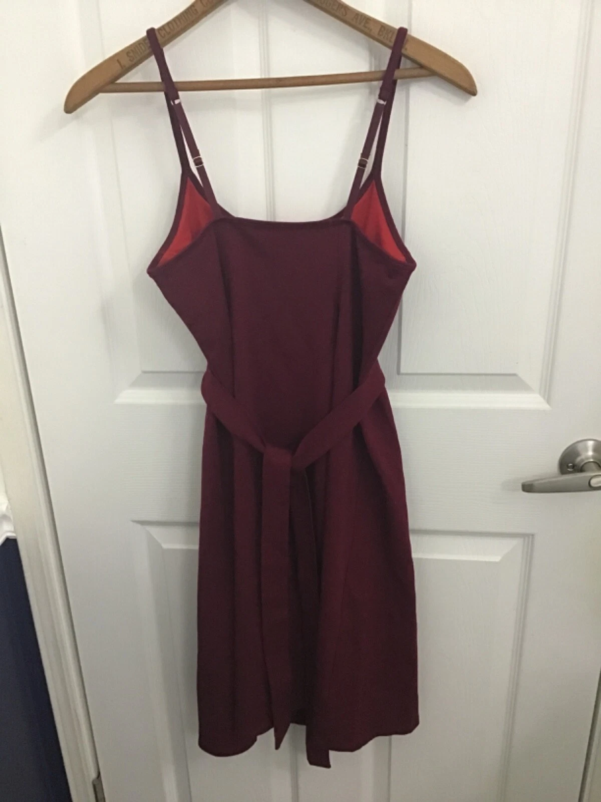 UNDERCOVER Abito cravatta Victoria's Secret Fashions Best Kept Secret reggiseno top marrone piccolo