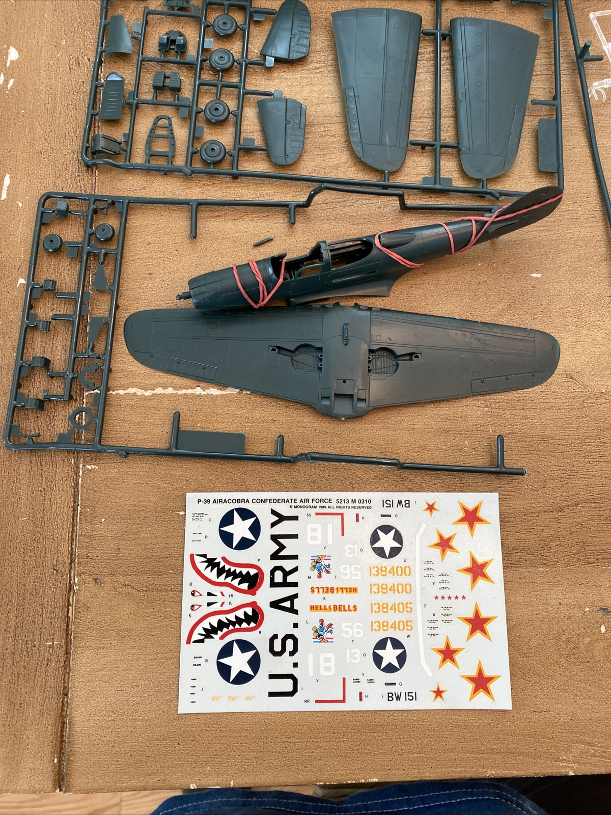 Monogram P-39 Airacobra Model Kit 5213 1/48 Made in USA 1989 for Monogram P-39 Airacobra Model Kit 5213 1/48 Made in USA 1989 for