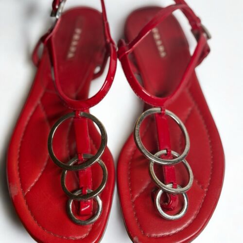 Prada Women’s Flat Sandals Red Slingback Patent Leather Sz 36 US 6 Made In Italy - Picture 3 of 20