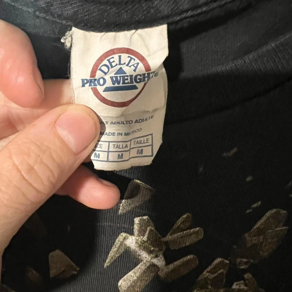 Camiseta negra de banda de rock o busto de AC/DC #rockmusic Foto 2 de 2