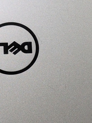 Dell XPS 15 9560 15.6" 4-Core i7-7700HQ 2.80GHz 16GB 256GB SSD GTX 1050 - Picture 14 of 16