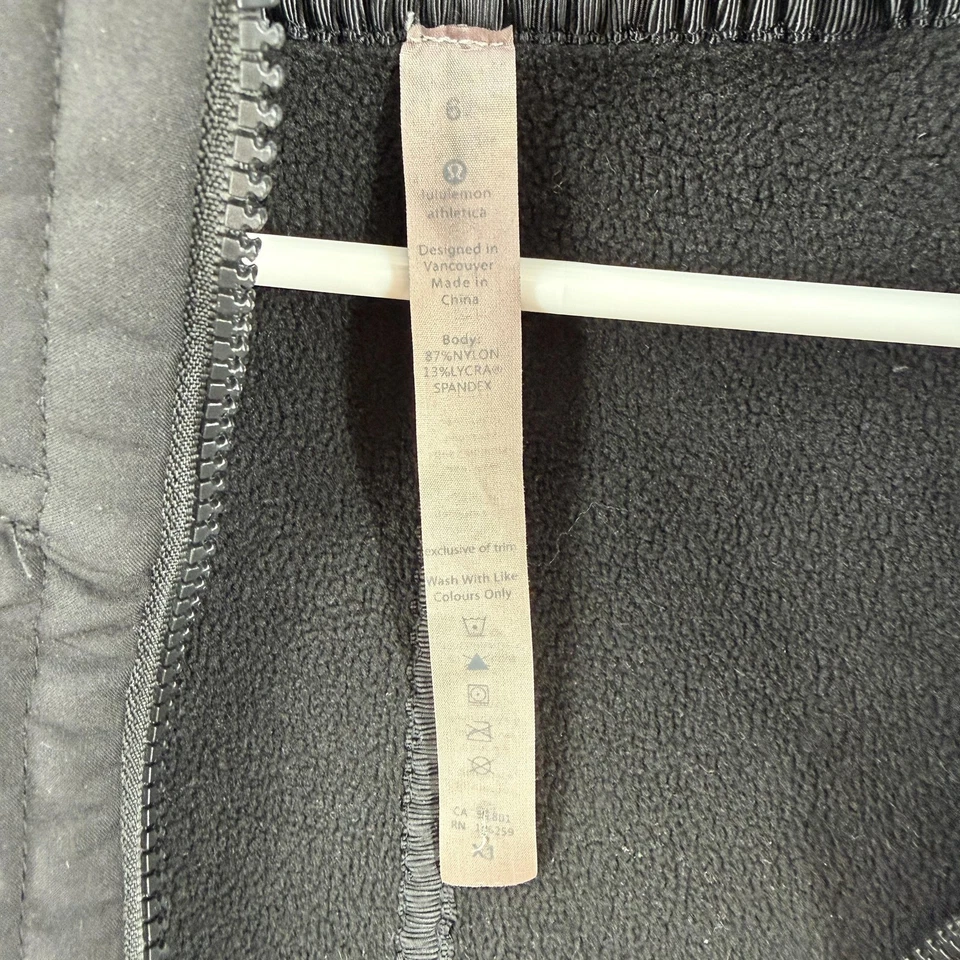 Abrigo Lululemon Mujer 6 Negro Softshell Capucha Forrado de Vellón Cremallera Completa Chaqueta Foto 4 de 4