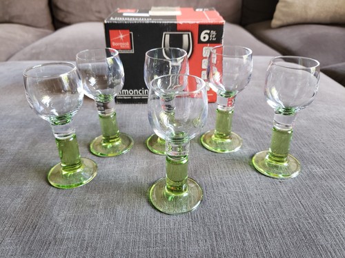 6 - Bormioli Rocco Limoncino Liquor Cordial Shot Glasses Green Stem Made Italy - Picture 8 of 18