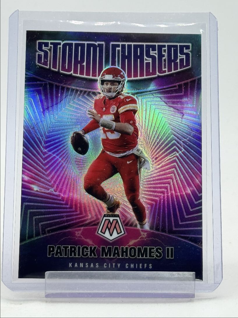 PATRICK MAHOMES II 2021 MOSAIC STORM CHASERS SILVER PRIZM CHIEFS Q0660