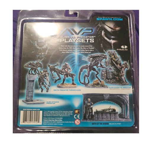 AVP Alien Vs Predator 4.5-5in 2005 Celtic Predator Throws Alien SciFi figures - Picture 2 of 4