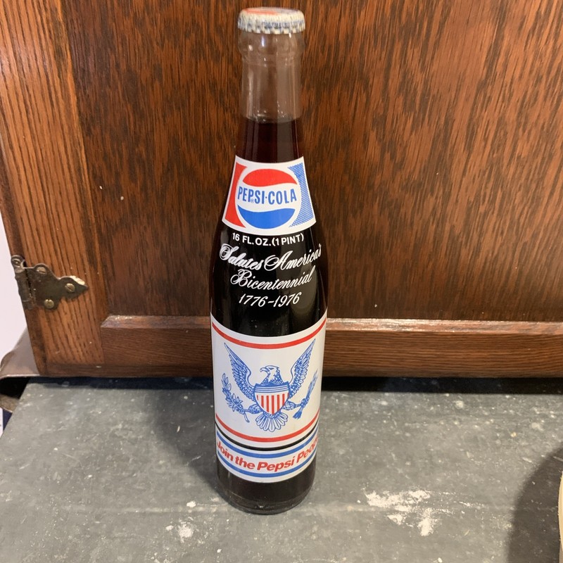 Vintage '76 Unopened Pepsi 16oz Glass Bottle US Bi-Centennial/Colorado Centenial