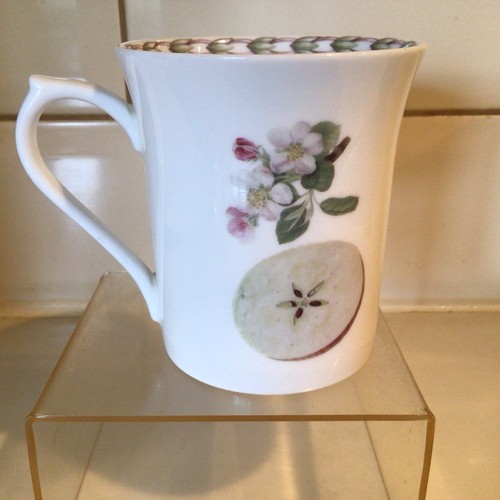 Queens China - Royal Horticultural Society - Hookers Fruit - Mug - Apple - Picture 3 of 7