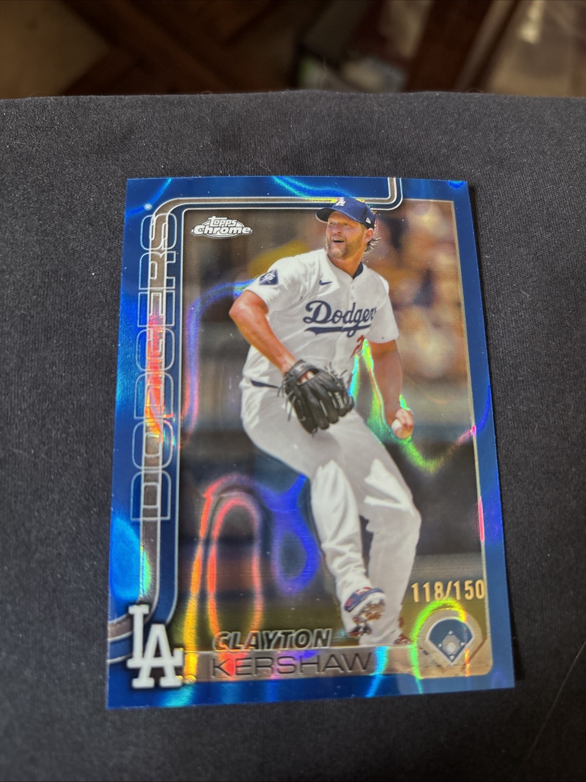 2025 Topps Chrome-#88 Clayton Kershaw Blue Raywave Refractor /150 