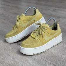 Nike Air Force 1 Sage Low Celery - Size UK 4.5 - EU 38  - Yellow AR5339-300