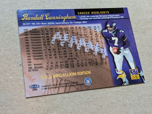 1999 Fleer Ultra - Randall Cunningham #22G Gold Medallion Edition - Picture 4 of 4
