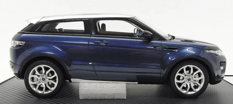Century Dragon 1/18 Scale Resin CDLR-1002 - 2011 Range Rover Evoque - Met Blue - Image 4 of 4
