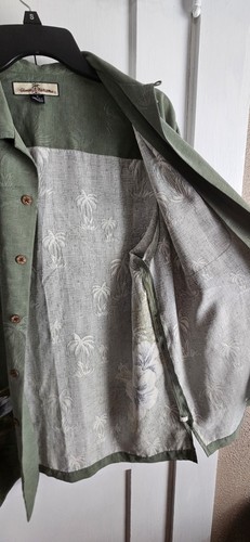 Tommy Bahama men Sz Small 100% silk green shirt button down palm tree Hawaiian - Picture 5 of 6