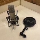 Rode NT1-A Large-Diaphragm Condenser Microphone with Shock Mount & Pop Filter