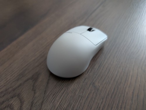 Pulsar X2H High Hump Mini Gaming Mouse (White) - Bild 12 von 15