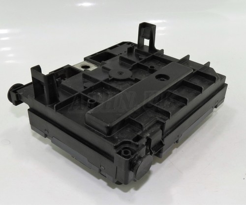 Peugeot Citroen BSM-R01-00 Hw:277 Sw:8D Sicherung & Relais Box 9667044880 - Bild 2 von 10