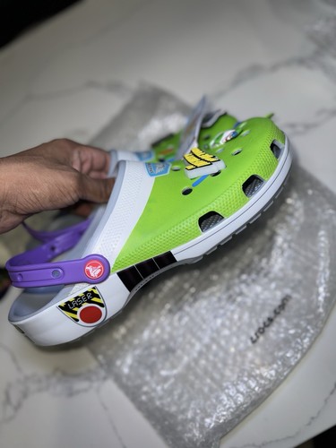 Toy Story Buzz Lightyear Crocs Womens Size 6W - Picture 6 of 7