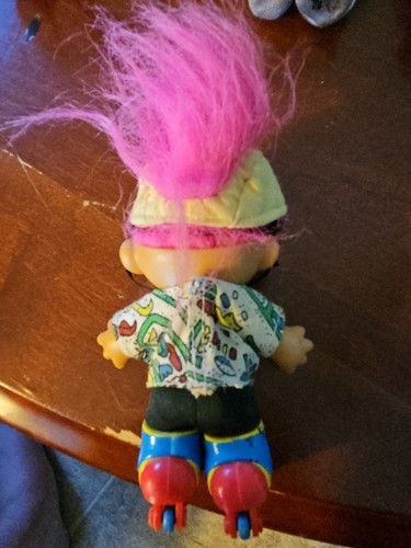 Vintage Russ Troll Rollerblade Skater Yellow, Hat Pink Hair - Picture 2 of 3