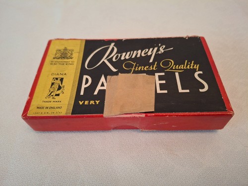 Vintage Rowney's Finest Quality Artists Soft Pastels Assortment In Box England - Picture 2 of 6