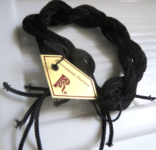 Renaissance Design Thread ~ Metallic 05 ~ Black Lot ~ Needle point plus - Picture 9 of 10