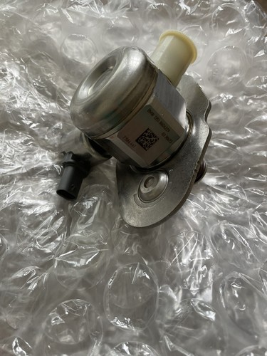 BMW F22 F30 F32 F10 X1 X3 X4 X5 Z4 pressure fuel pump OEM 1351 8604229 - Picture 2 of 4