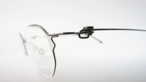Gafas ligeras montura metálica borde fino negro para alérgicos talla M - Imagen 3 de 4