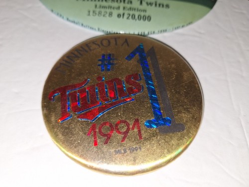 4 VTG Minnesota Twins MLB Buttons 1987/1991 World Series/AL Champs 6"/3.5"/3" - Picture 6 of 20
