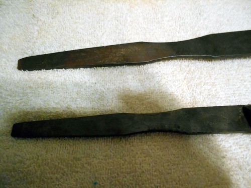 2 Antique Stanley Rule & Level Large Screwdriver  Wood Handle 15" & 12.5" - Picture 5 of 7