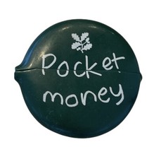 Vintage NATIONAL TRUST "Pocket Money" green coin holder purse. VGC