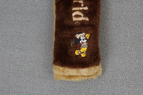 Vintage Walt Disney World Mickey Mouse Fur Towel Tassel - Picture 2 of 3