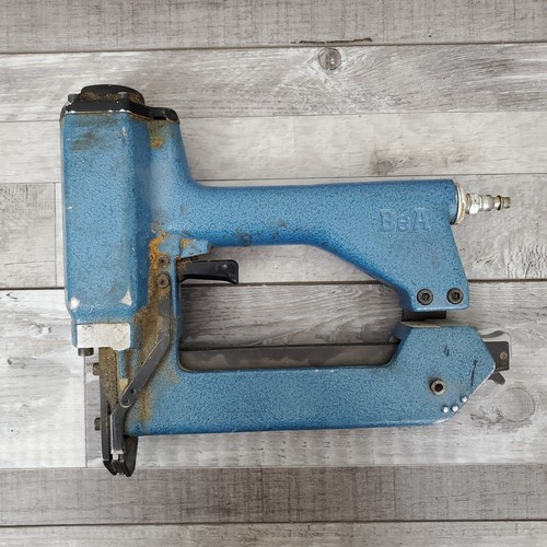 BeA Tools Pneumatic Air Corrugated Fastener W15-358 German Made - Picture 4 of 10