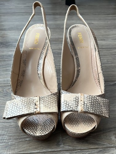 FENDI Tier Schlange Akt beige Farbe High Heels Sandalen Gr. 7 ITALIEN - Bild 4 von 11