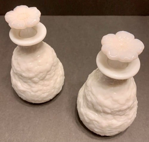 Fostoria 2519 Milk Glass Vanity Bottles / Cologne Lot of 2 White - Picture 4 of 6
