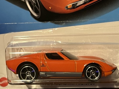 Hot Wheels Exotics '71 Lamborghini Miura SV - Bild 17 von 17