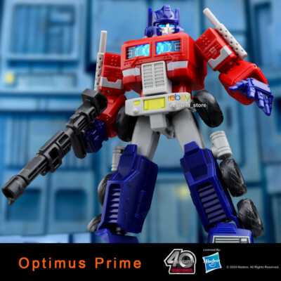 Bloks Transformers 40th Anniversary G1 1985 Soundwave Ravage
