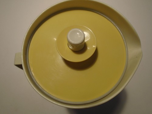 Tupperware 874 Mandel 1 Quart runder Krug mit Ernte Gold Pop Top Deckel - Bild 5 von 10