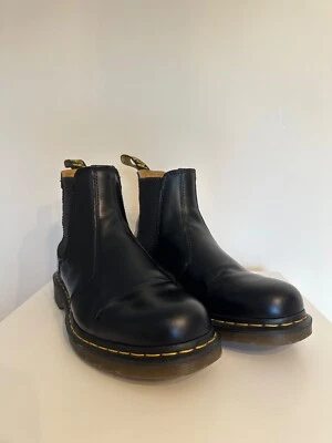 Dr. Martens Leather Chelsea Boot Mens - Black size 9.5