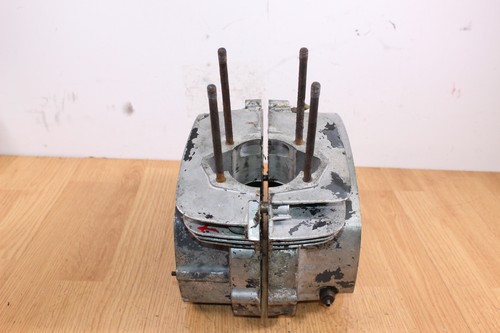 Vintage JAWA/CZ Enduro Left And Right Engine Cases / Crankcase Motor Case - Picture 2 of 12