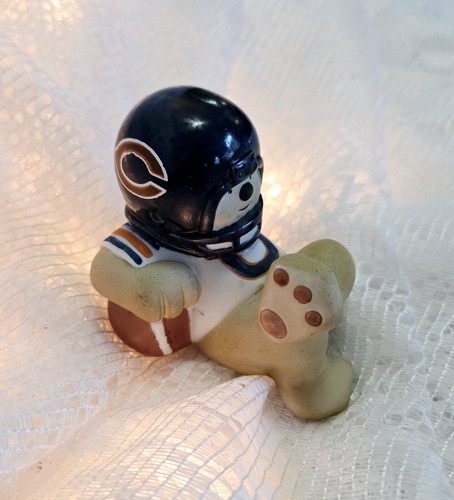 NFL 1983 Chicago Bears Football 2-1/2" Figurine Porcelain Figure