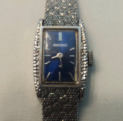 Seiko Japan wunderschöne silberfarbene Damenuhr mit blauem Zifferblatt - Bild 2 von 17