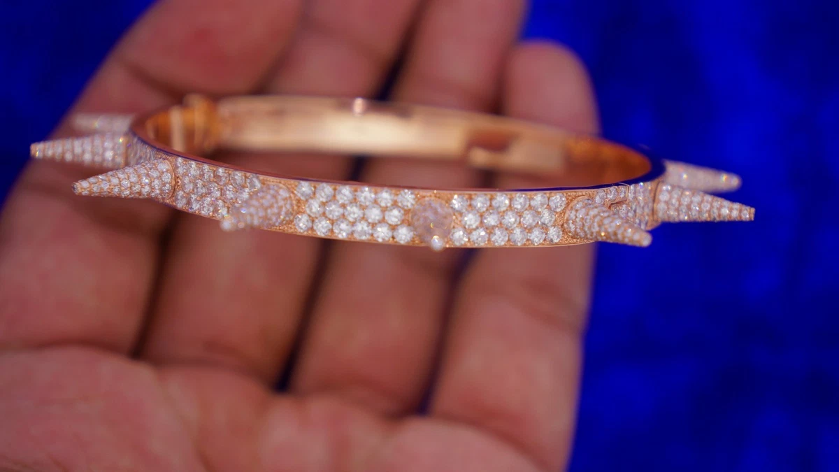 Spike bracelet best sale diamond