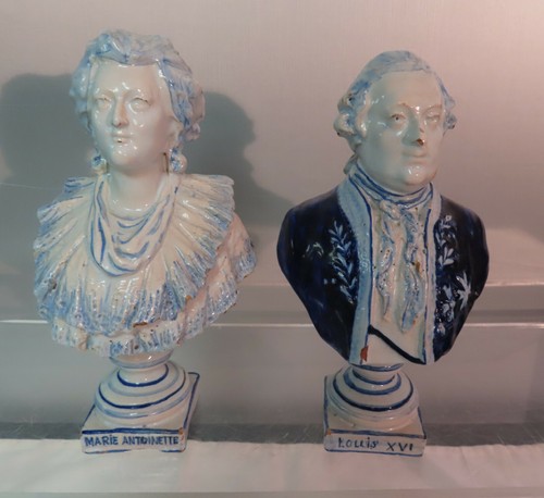 PAR DE FIGURAS DE PRINCIPIOS DEL 19 C. MARIE ANTOINETTE Y LOUIS XVI - Imagen 6 de 9