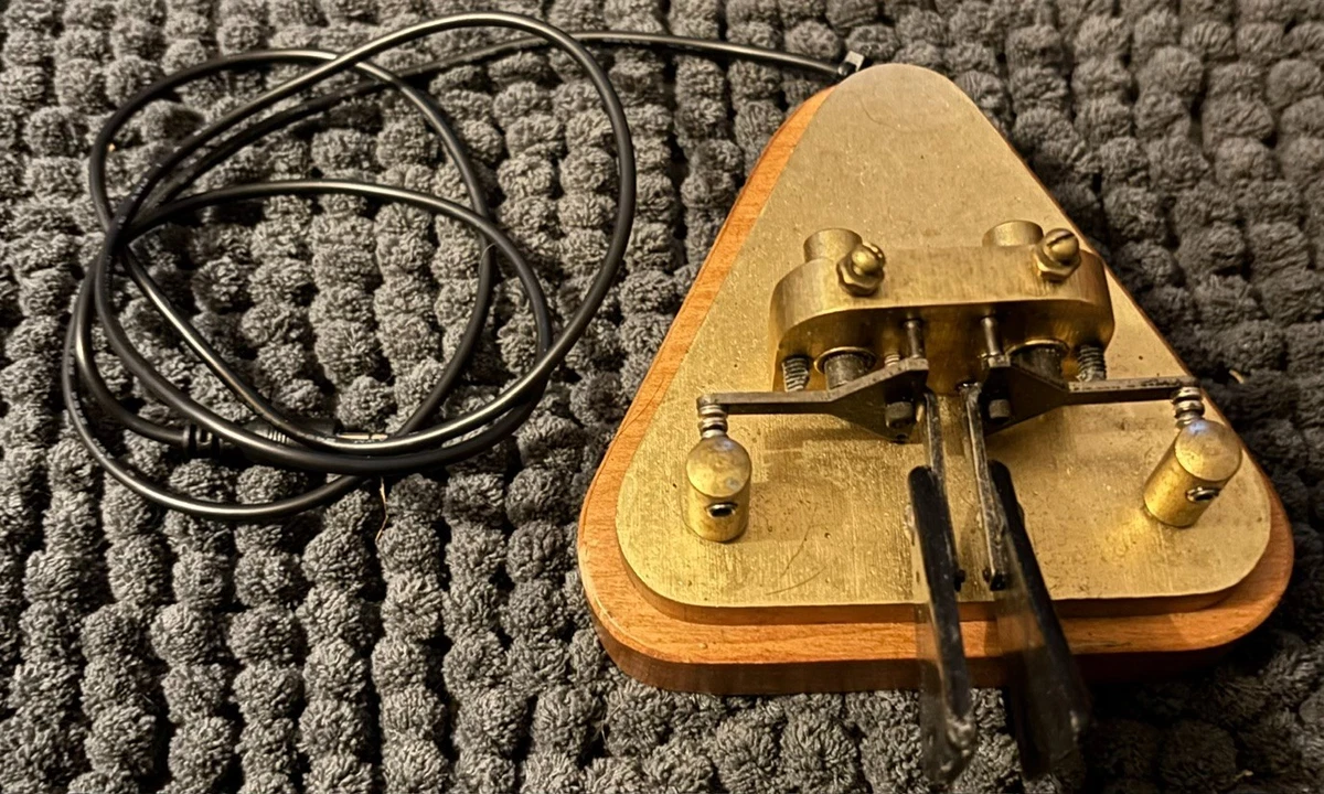 Vibroplex Radio Communication Code Keyers & Keys for sale | eBay