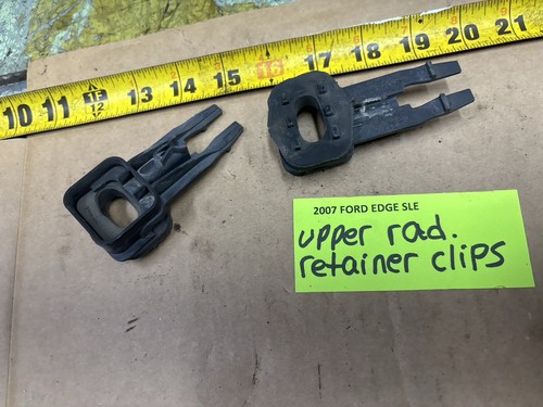 07-10 FORD EDGE Upper Radiator Clips Retainers Set Of 2 - Bild 5 von 12