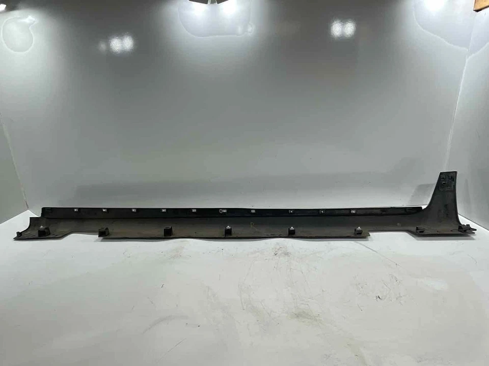 Se adapta a 17-25 CHRYSLER PACIFICA RH Pasajero Balancín Moldeo Falda Panel Gris OEM Foto 4 de 4