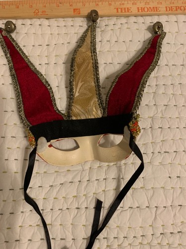 Vintage Elegant Red & Gold Masquerade Jester 6" Face Mask – Hand Painted w/Bells - Picture 3 of 4