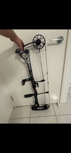 Mathew’s Trg7 Compound Boe Looks Brand New Fully Serviced New String - Picture 2 of 21