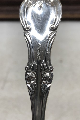 Sterling Suppenlöffel - Wildrosenmuster von International Silber - 44 gm kein Mono L2 - Bild 6 von 10